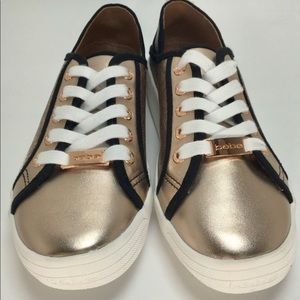 Almost new, worn once